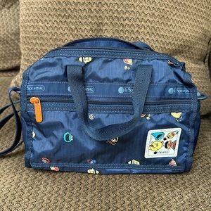 DELUXE MINI DUFFEL "Sesame Street ×LeSportsac